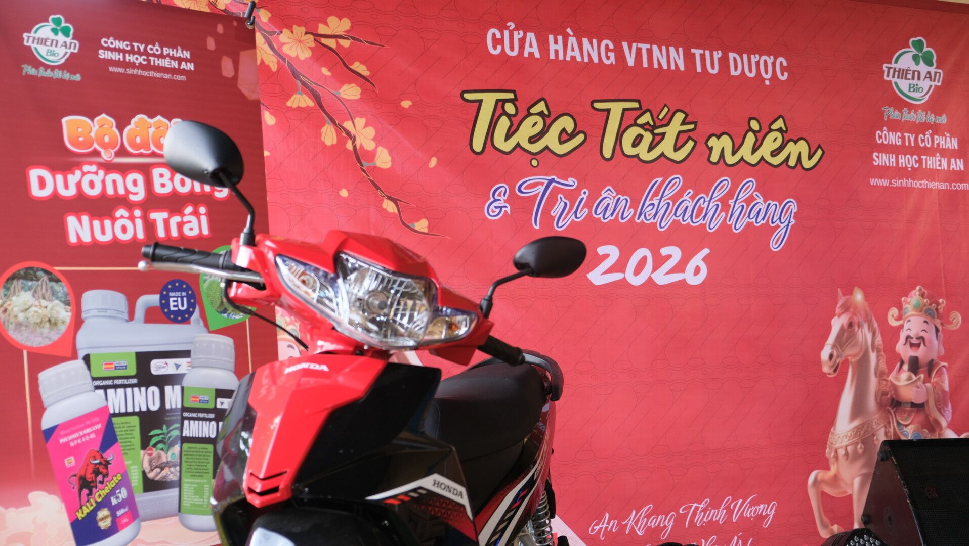 THIÊN AN BIO ĐỒNG HÀNH CÙNG TIỆC TẤT NIÊN CỬA HÀNG TƯ DƯỢC – KHÉP LẠI NĂM CŨ TRONG KHÔNG KHÍ RỘN RÀNG, ẤM ÁP